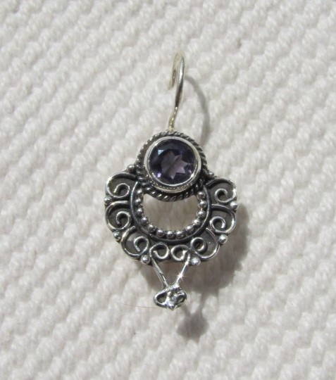 Earring  silver with facet cut iolite