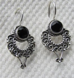 Earring  silver with onyx