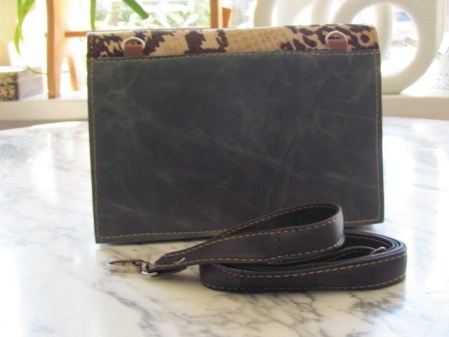 Bag, hand made leather. Crossbody/clutch