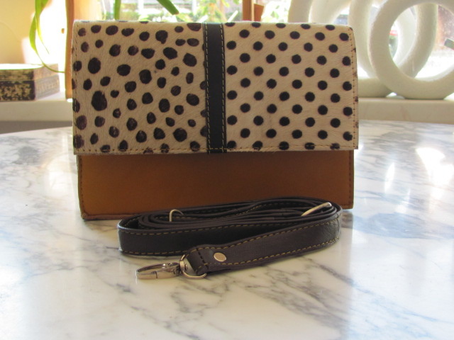 Tas  handgemaakt leer, cross body of clutch tas