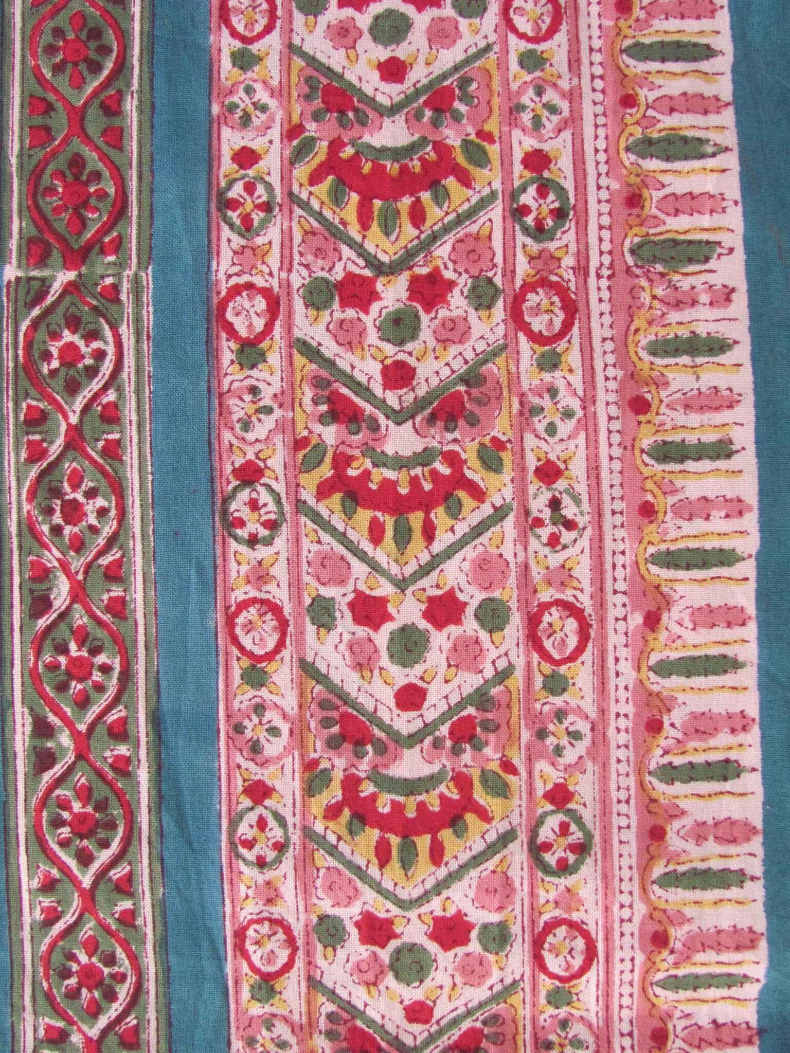 Bedsheet Bohemian ,  Indian bedspread, Grand Foulard , Tabel Cloth,