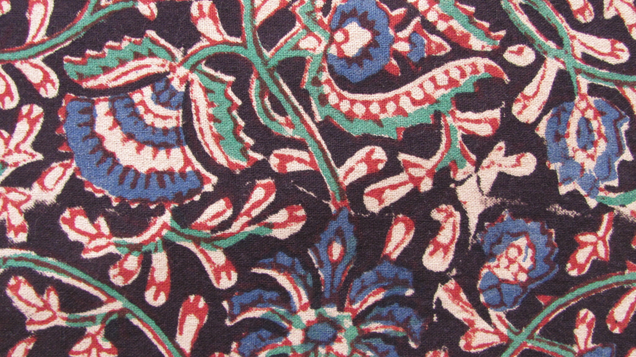 Bedsheet bohemian  on the bed, grand foulard , tabel cloth, grand foulard,