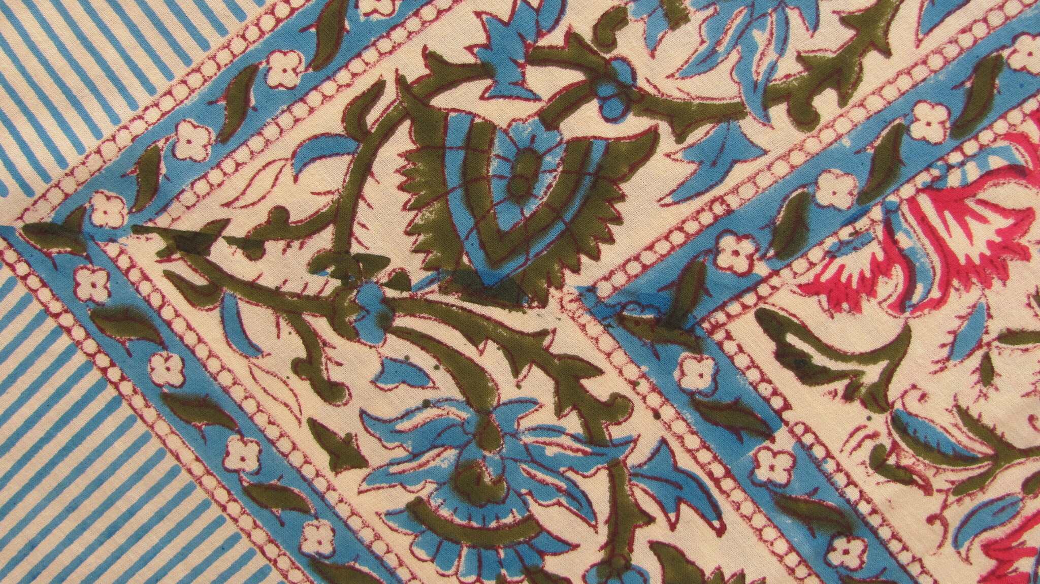 Bedsheet   bohemian  on the bed, grand foulard , tabel cloth, grand foulard,