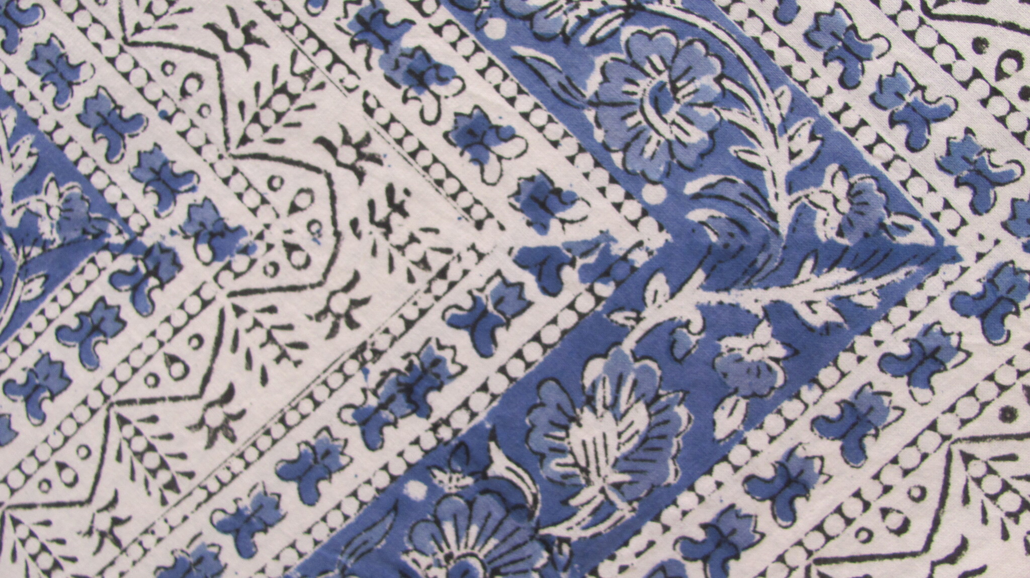 Double Bedsheet Bohemian ,  Indian bedspread, Grand Foulard , Tabel Cloth,