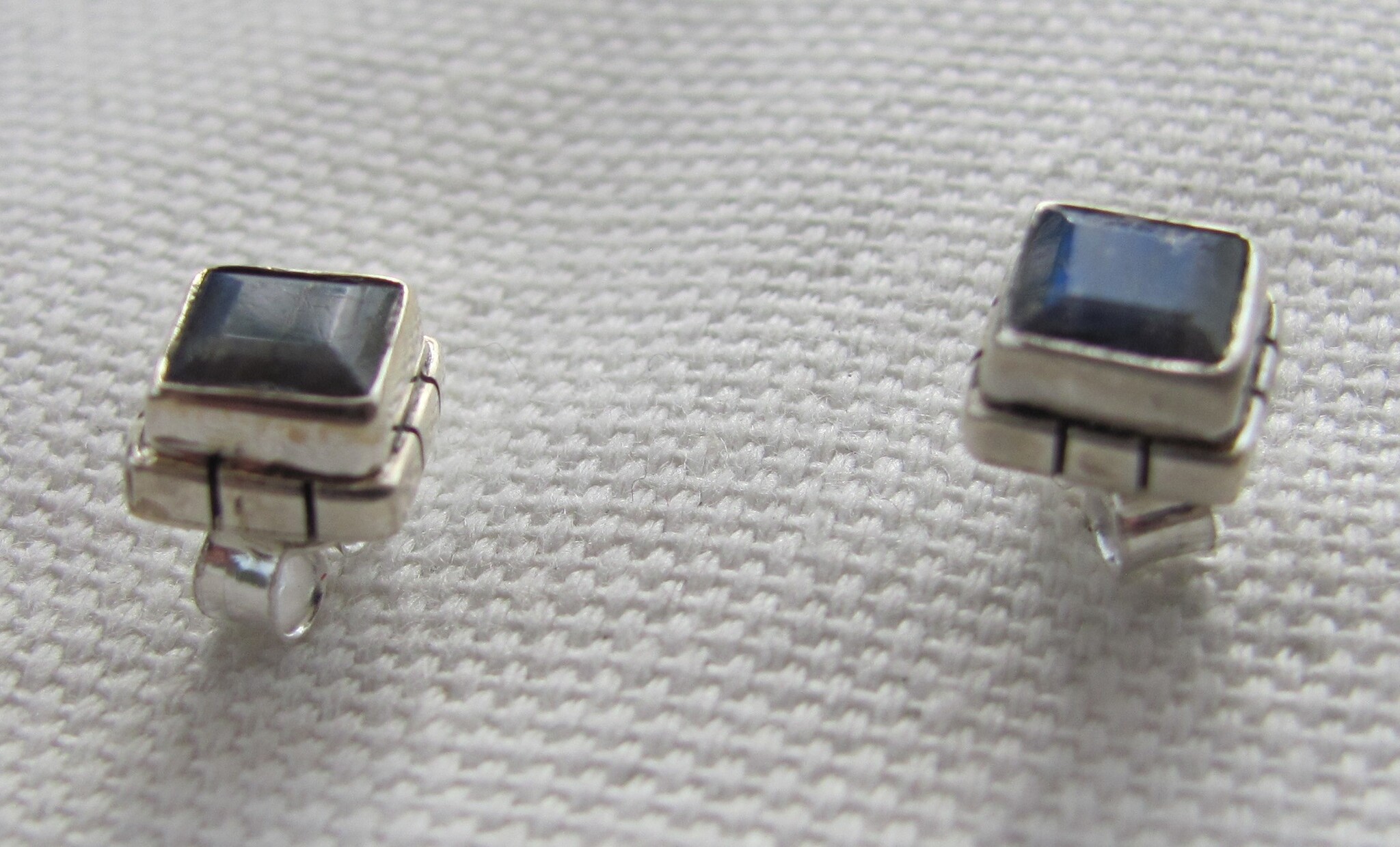 Earring silver stud with  labradorite stone