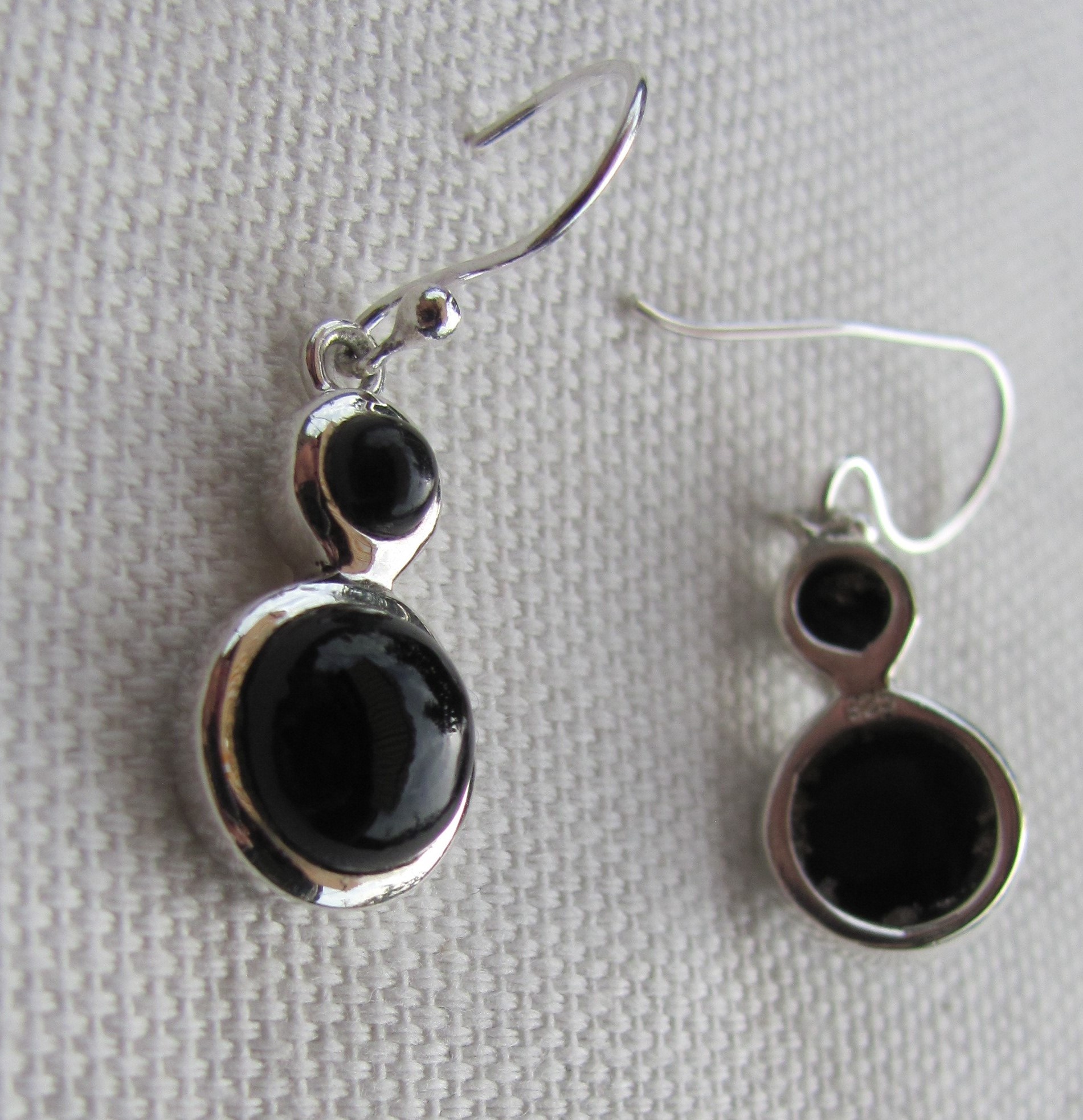 Earring silver with onyx stones