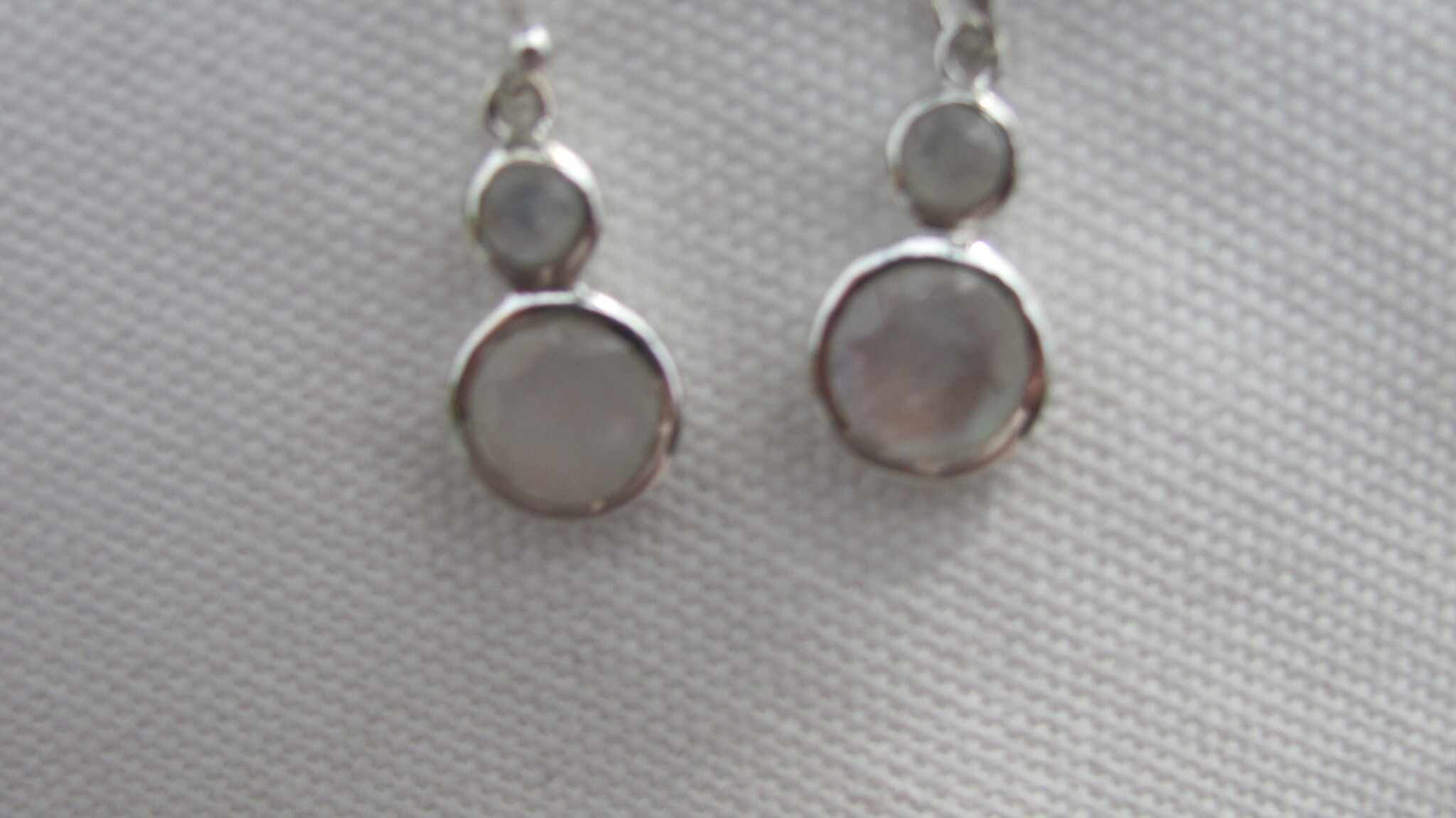 Earring   silver with two cabouchon rainbow moonstones