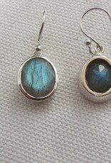 Earring silver with Labradorite