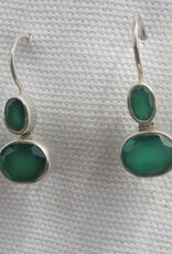 Earring silver with groen onyx  dormeuse