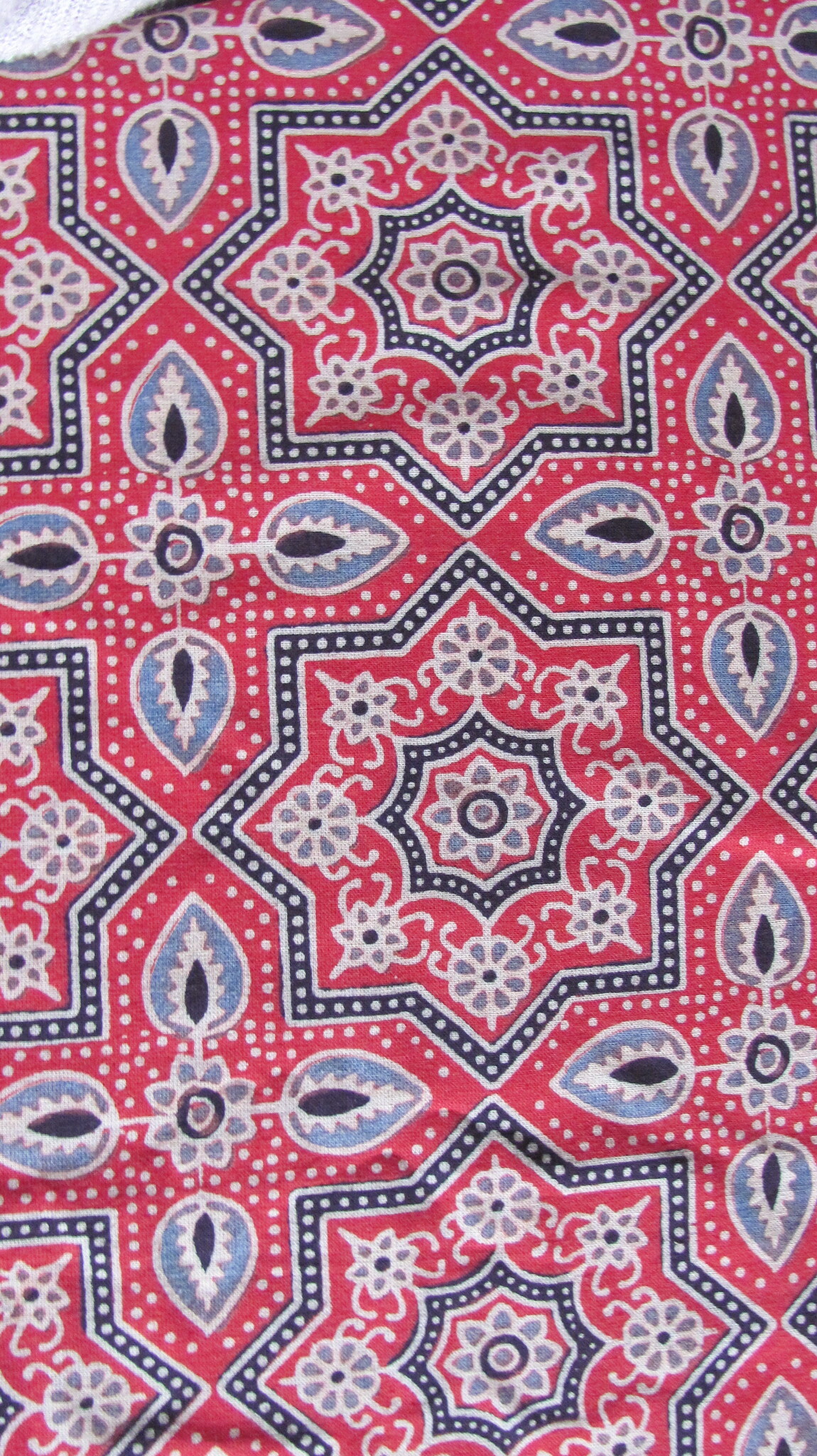 Bedsheet Ajrak printed, grand foulard