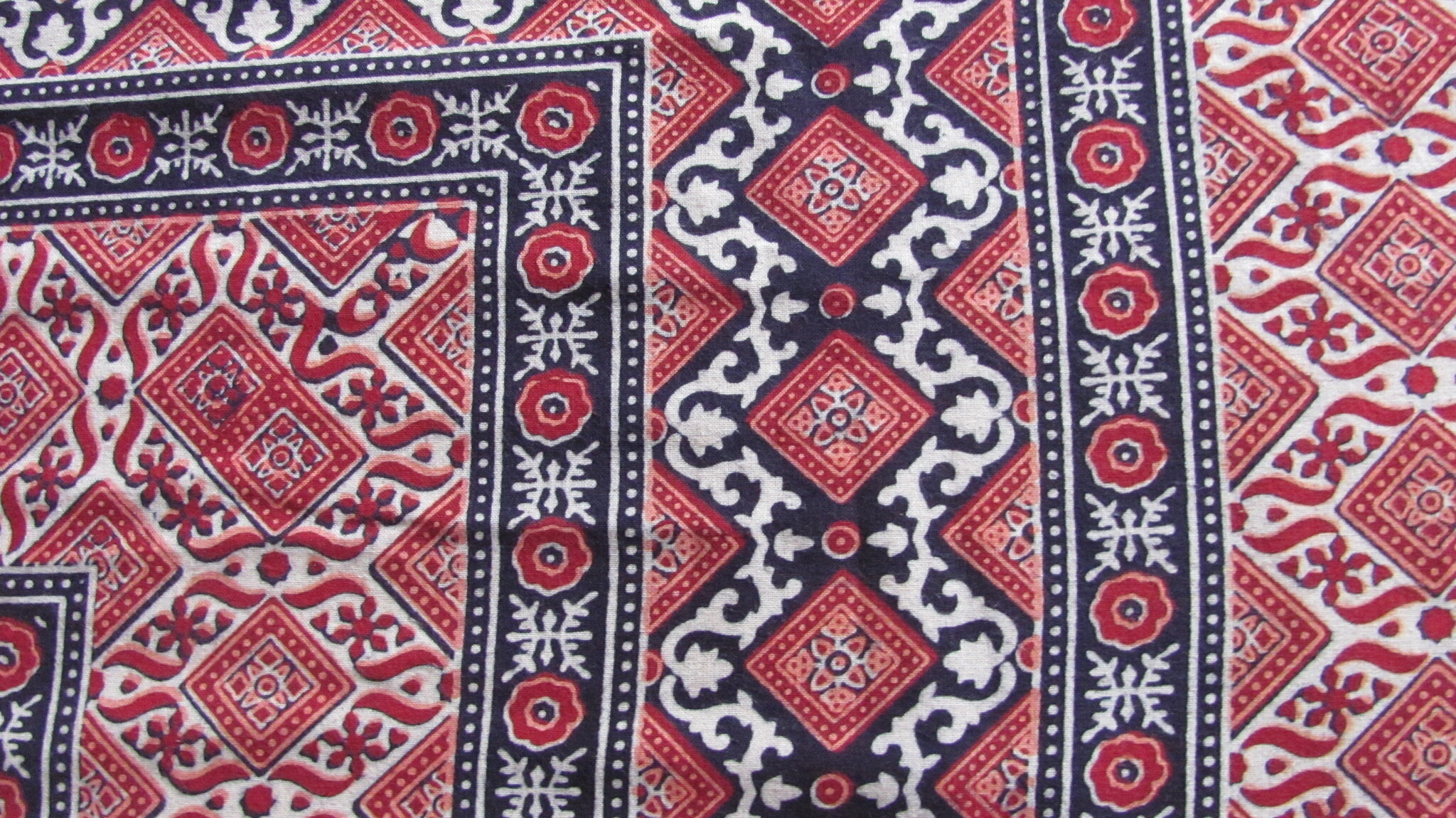 Bedsheet Ajrak printed, grand foulard