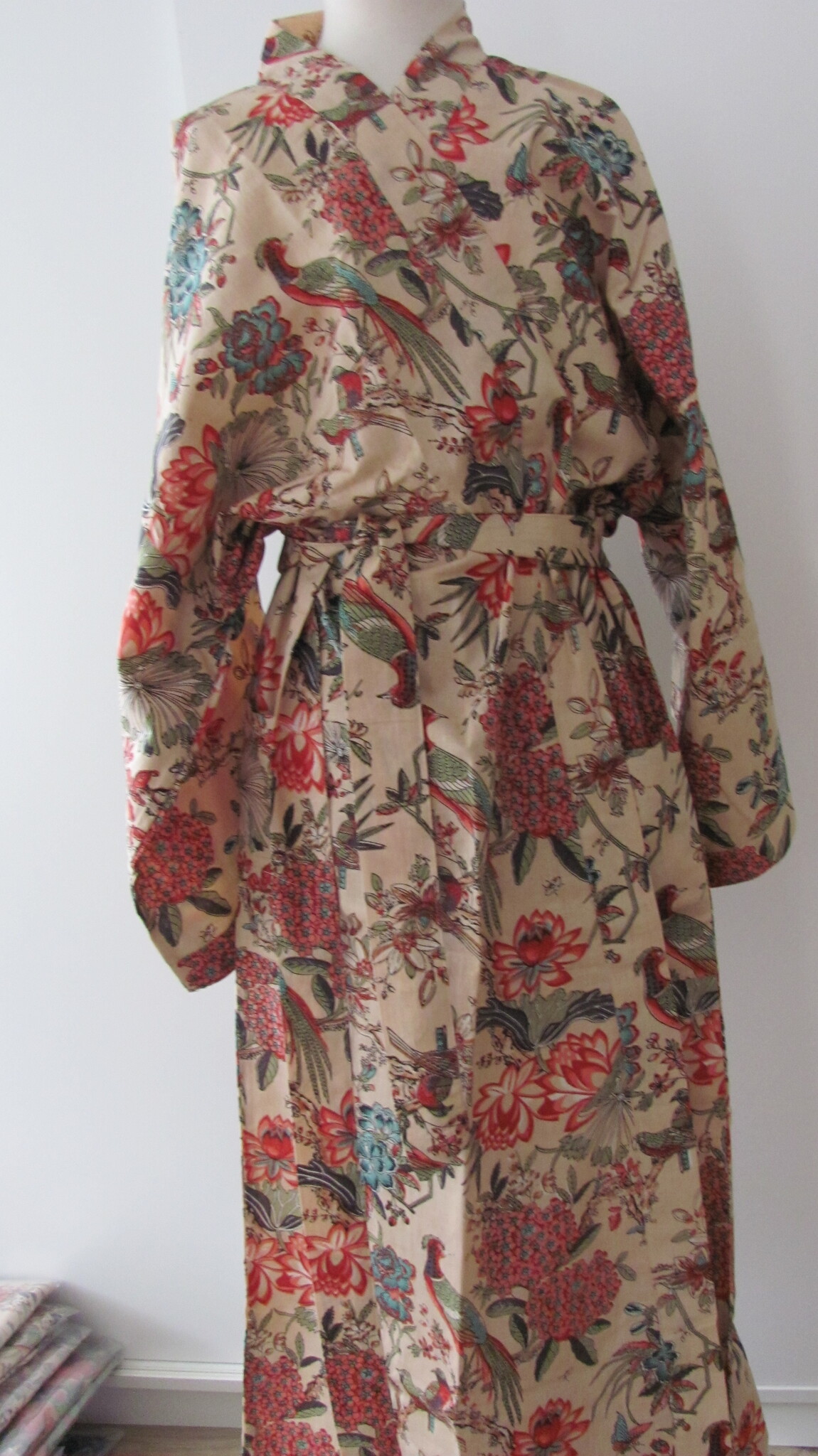 Kimono, dressing gown hand printed with vegetable dyes. 100% cotton