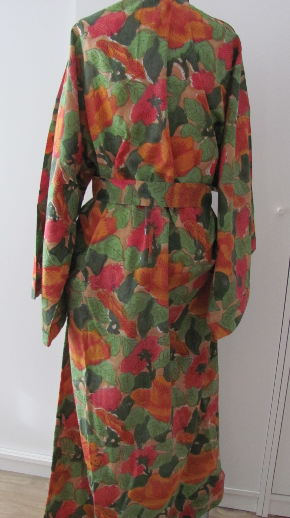 Kimono, dressing gown hand printed with vegetable dyes. 100% cotton