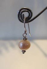 Earring silver with pearl