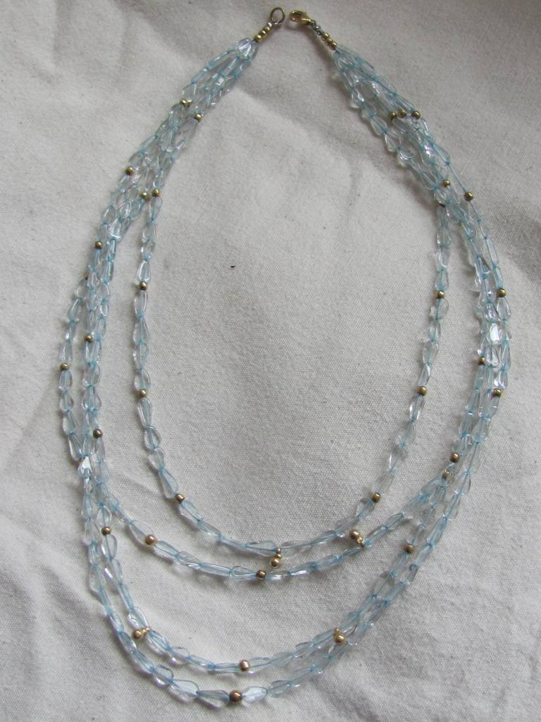 Necklace aquamarine gold on silver