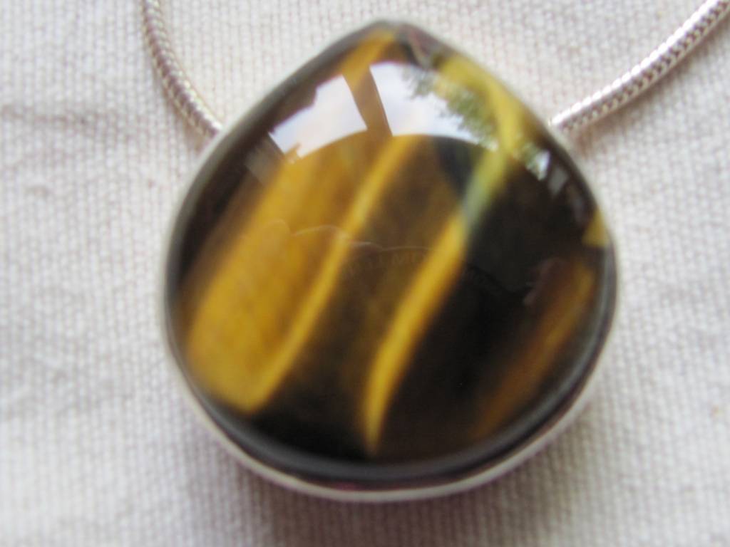 Necklace silver tiger eye