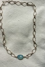 Necklace silver calceadone