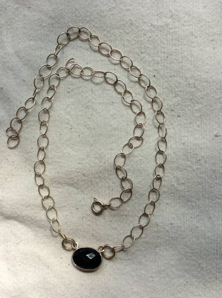 Necklace silver onyx