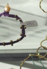 Fine macramé bracelet purple with gold on silver beads