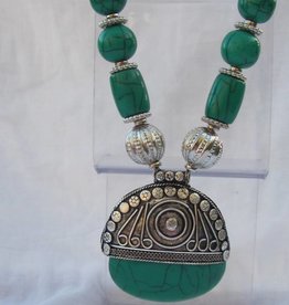 Necklace with big pendant