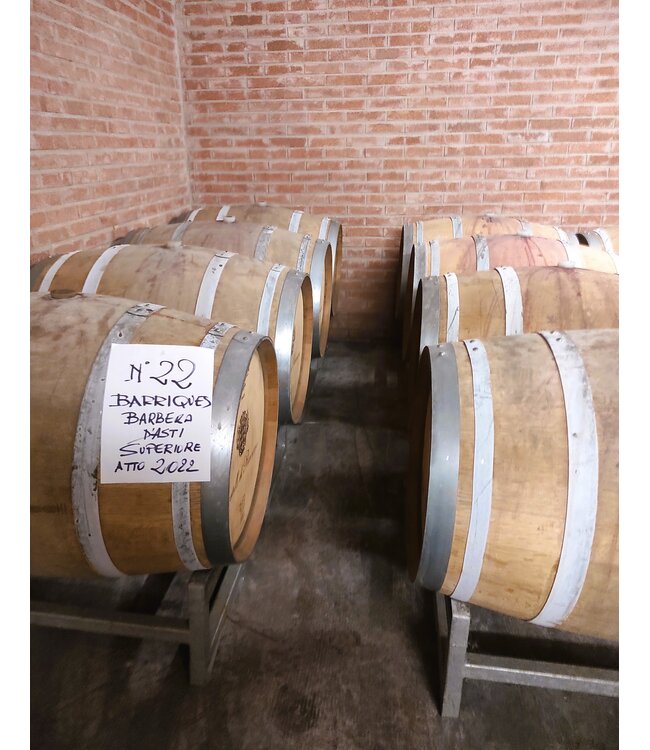 Castello di Razzano 'Beneficio' Barbera d'Asti Superiore DOCG (2021)