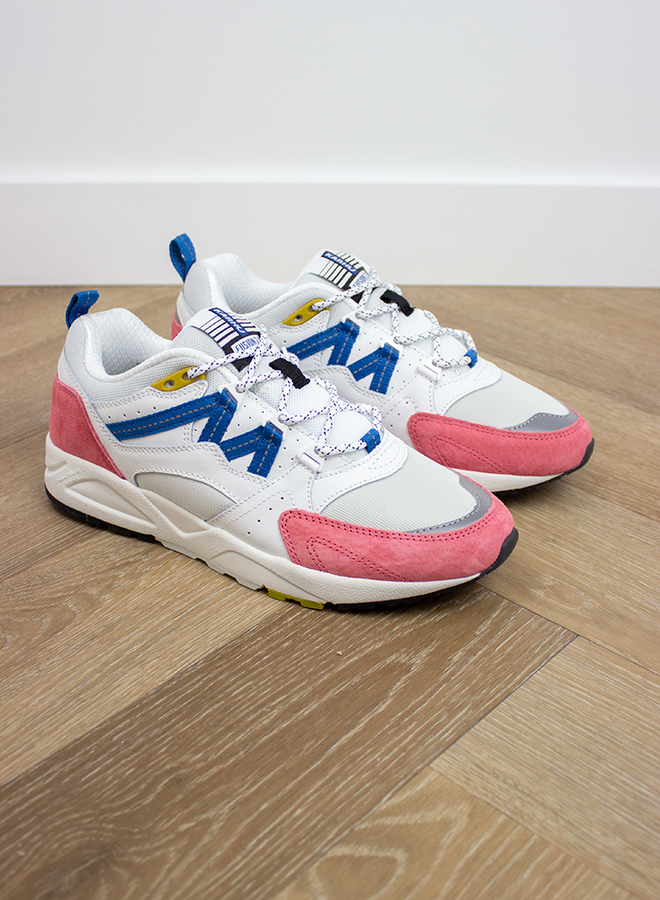 karhu tea rose white