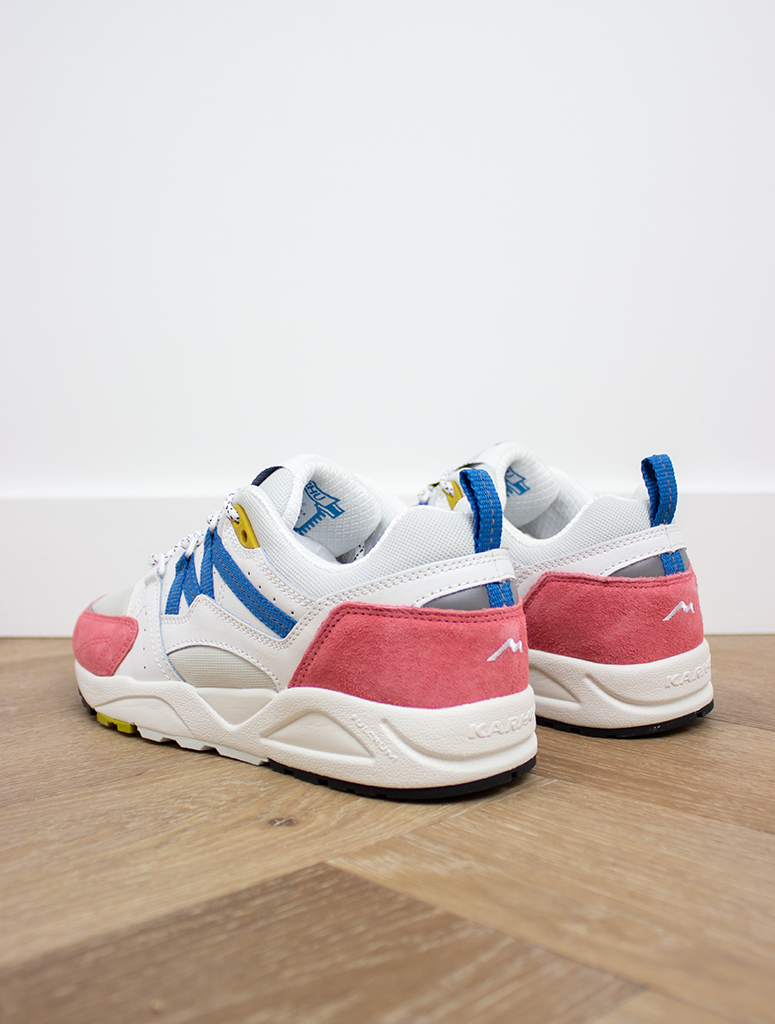 karhu tea rose white
