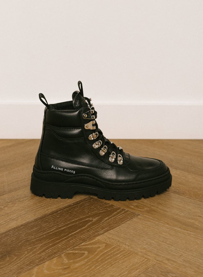 Mountain Boot Nappa Black