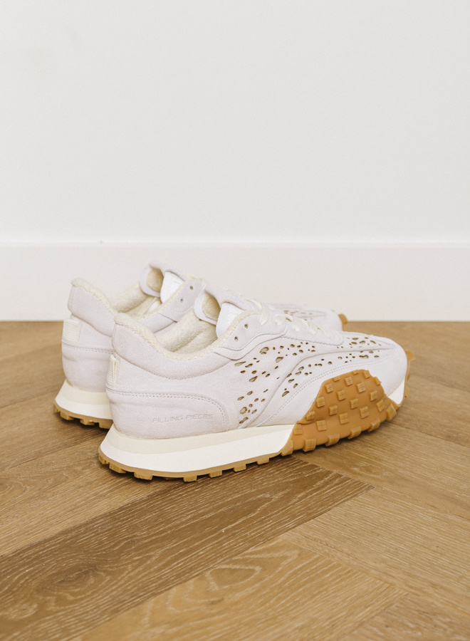 Filling Pieces Crease Runner Wind All White