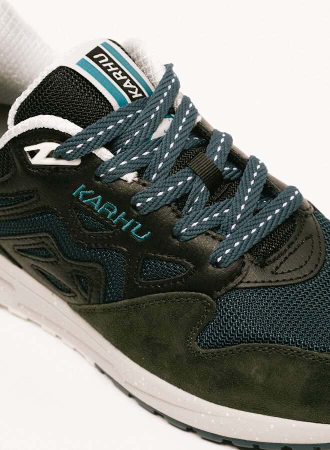 Legacy 96 Kombu Green / Jet Black