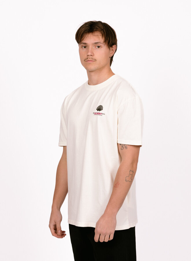 Logo Tourist Tee Bone