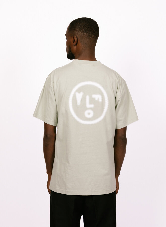 Pixelated Face Tee Pale Green