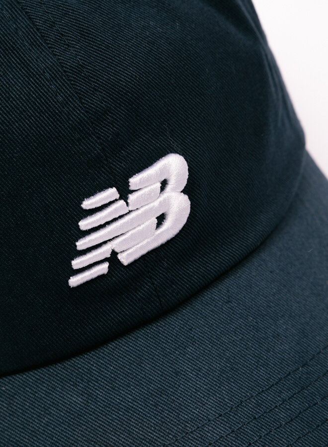 Classic NB Cap Curved Brim Navy