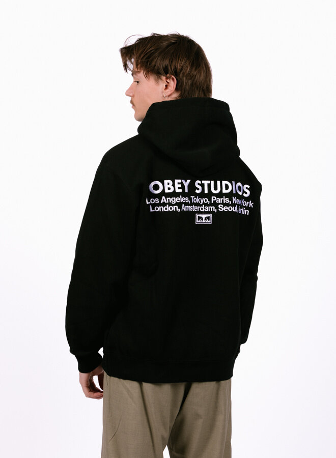 Studios Pullover Black