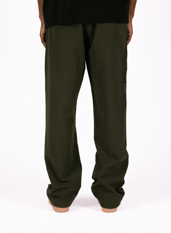 9-Dots Relaxed Tech Pants Green