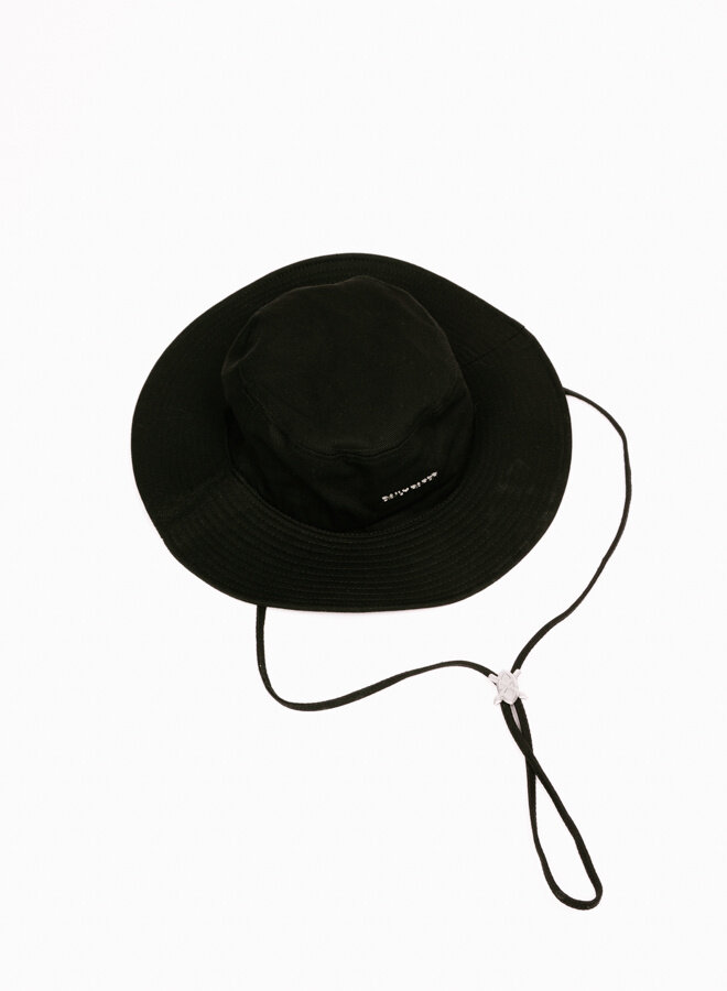 Black Niu Bucket Hat