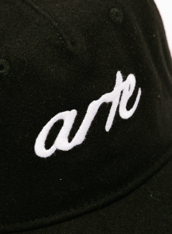 Front Logo Embroidery Cap Zwart