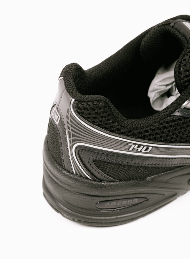 740 Black/Silver Metallic U740BM2