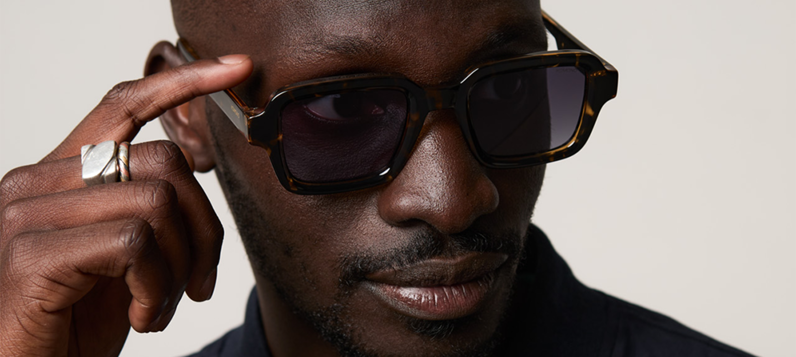 Step into Spring with Komono: Your Perfect Sunglasses