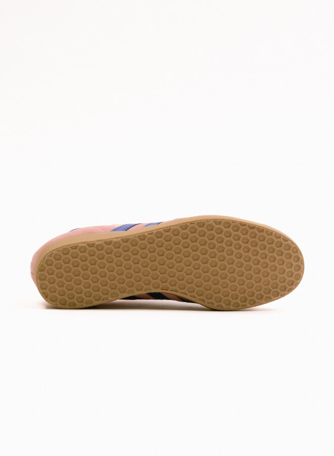 Gazelle – Semi Pink Spark / Lucid Blue / Pure Sulfur