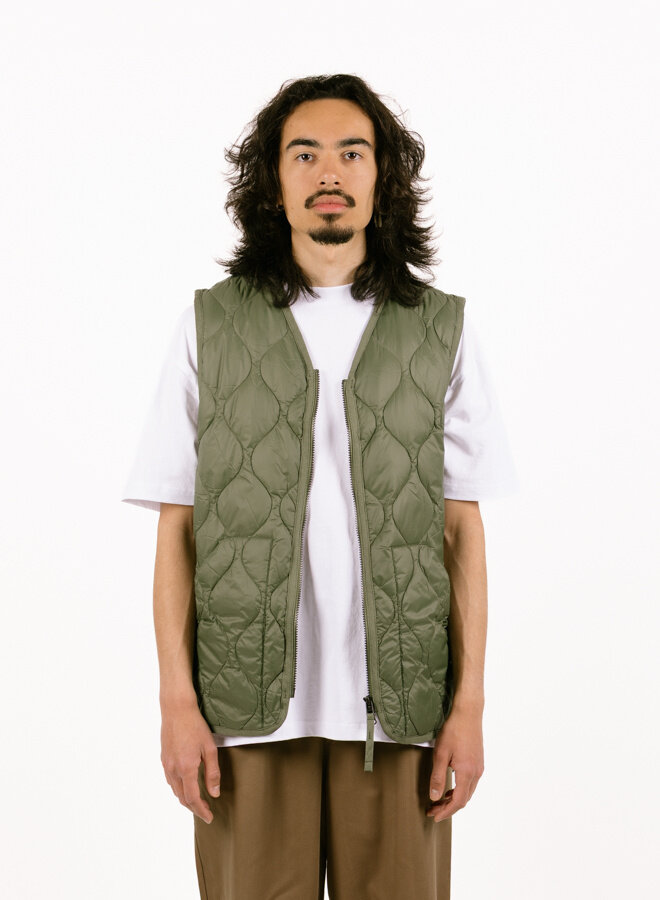 2024AW 美品　ラエフ　ドライギャバストレッチジレ　黒　size2S Bodywarmers - GRAIL