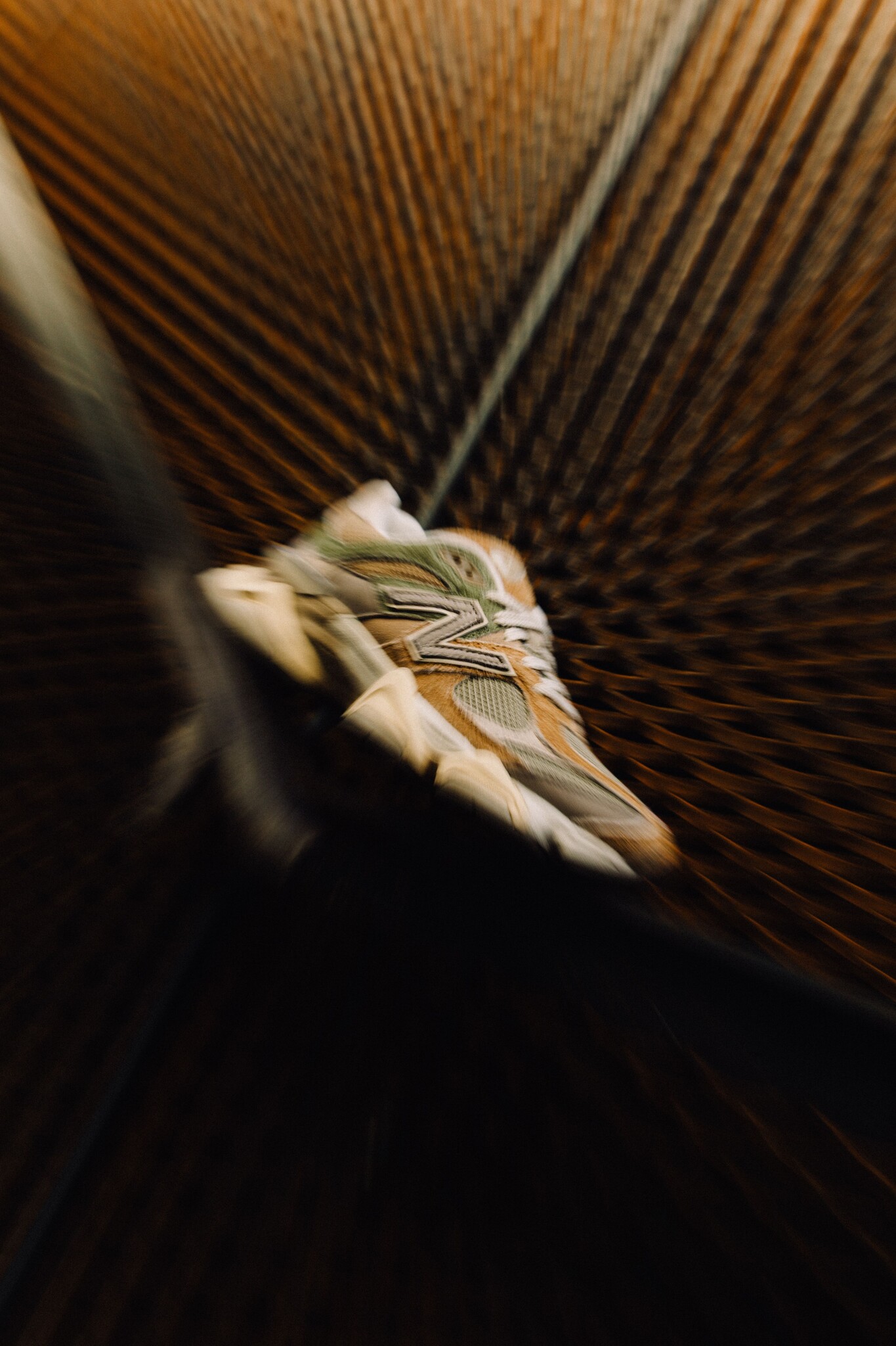 new balance, ss25, new balance 9060, luxe sneakers, suède sneakers, y2k sneakers, heren sneakers, dames sneakers, limited edition sneakers, sneaker release, 9060 new balance, streetwear