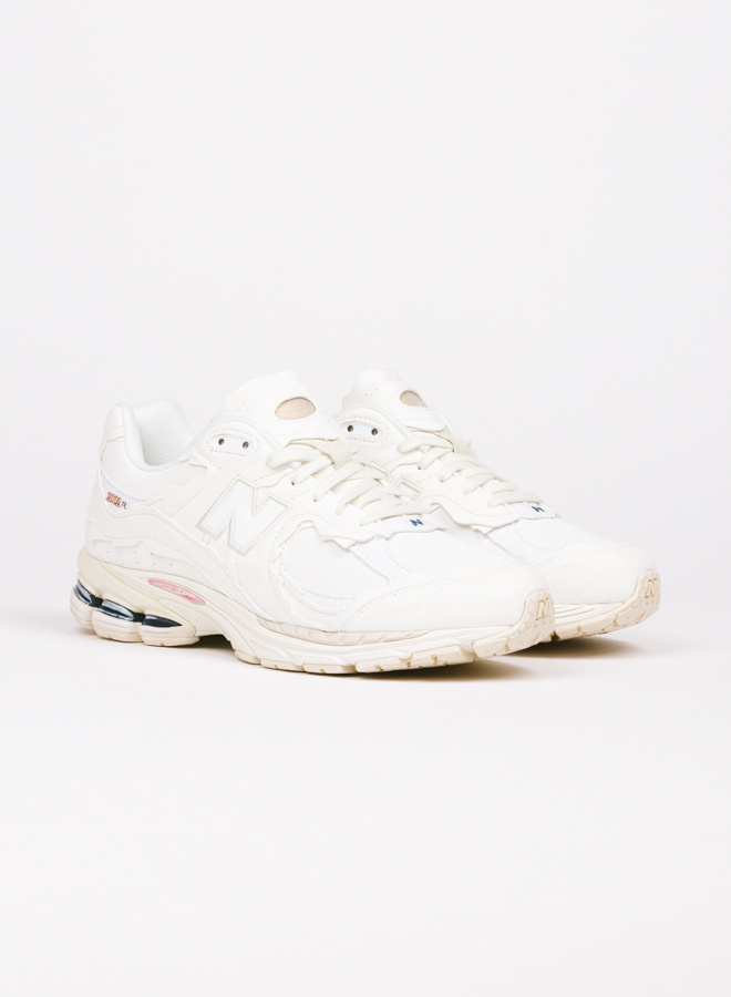 美品 ＊ NEW BALANCE 2002R SeaSalt M2002RDC New Balance 2002R Protection Pack - Sea Salt - M2002RDC | eBay