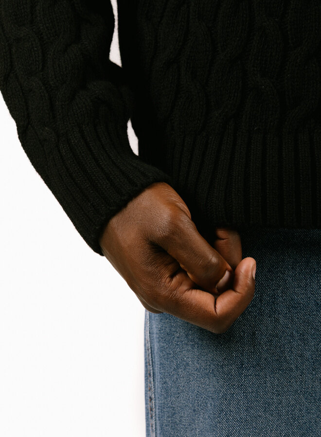 Arte Knit Sweater Black