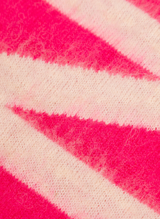 Fuzzy Name Scarf Ecru / Magenta