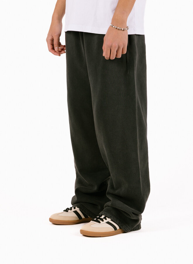 Washed Signature Straight Leg Charcoal