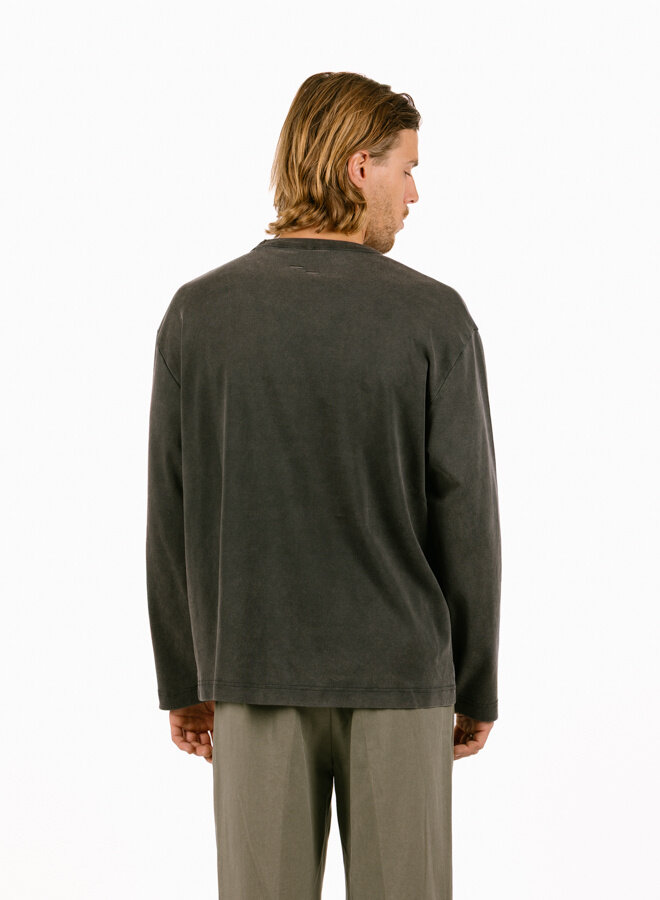 Longsleeve Boxy Embroidered Vintage Black