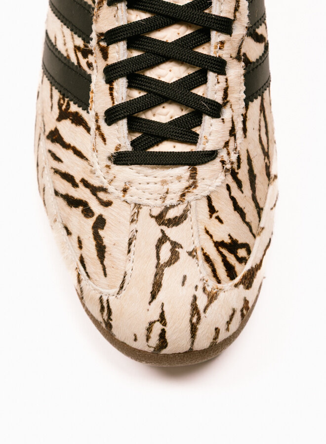 SL72 OG Zebra Off White / Core Black / Better Scarlet