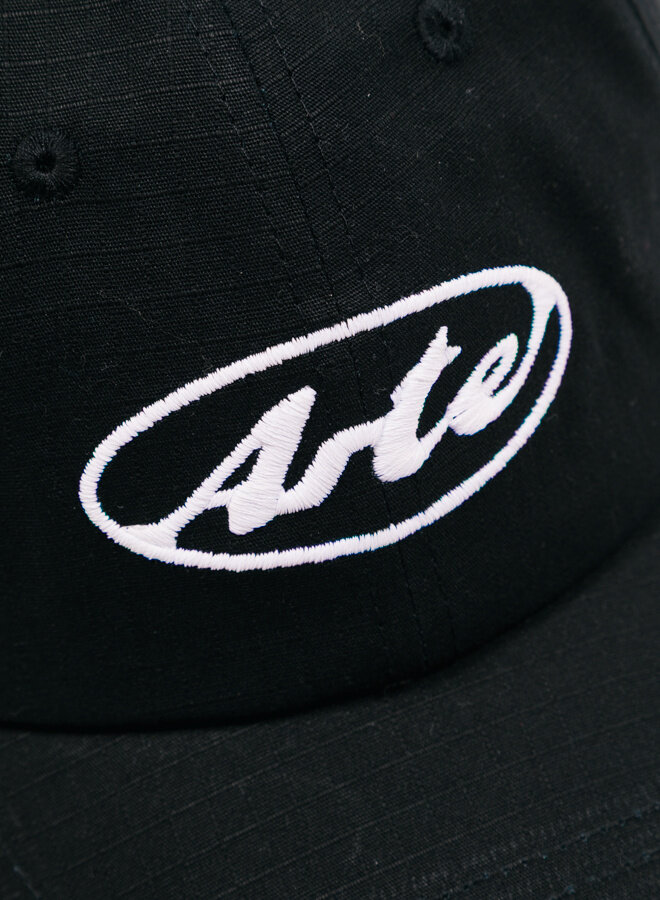 Round Logo Cap Black