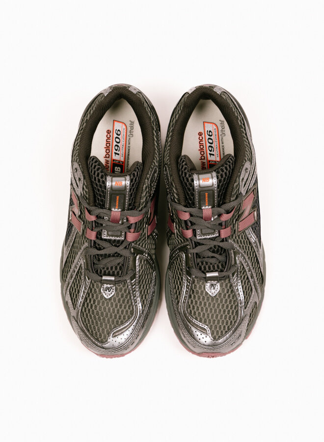 1906 Dark Silver Metallic Rosewood U190629R